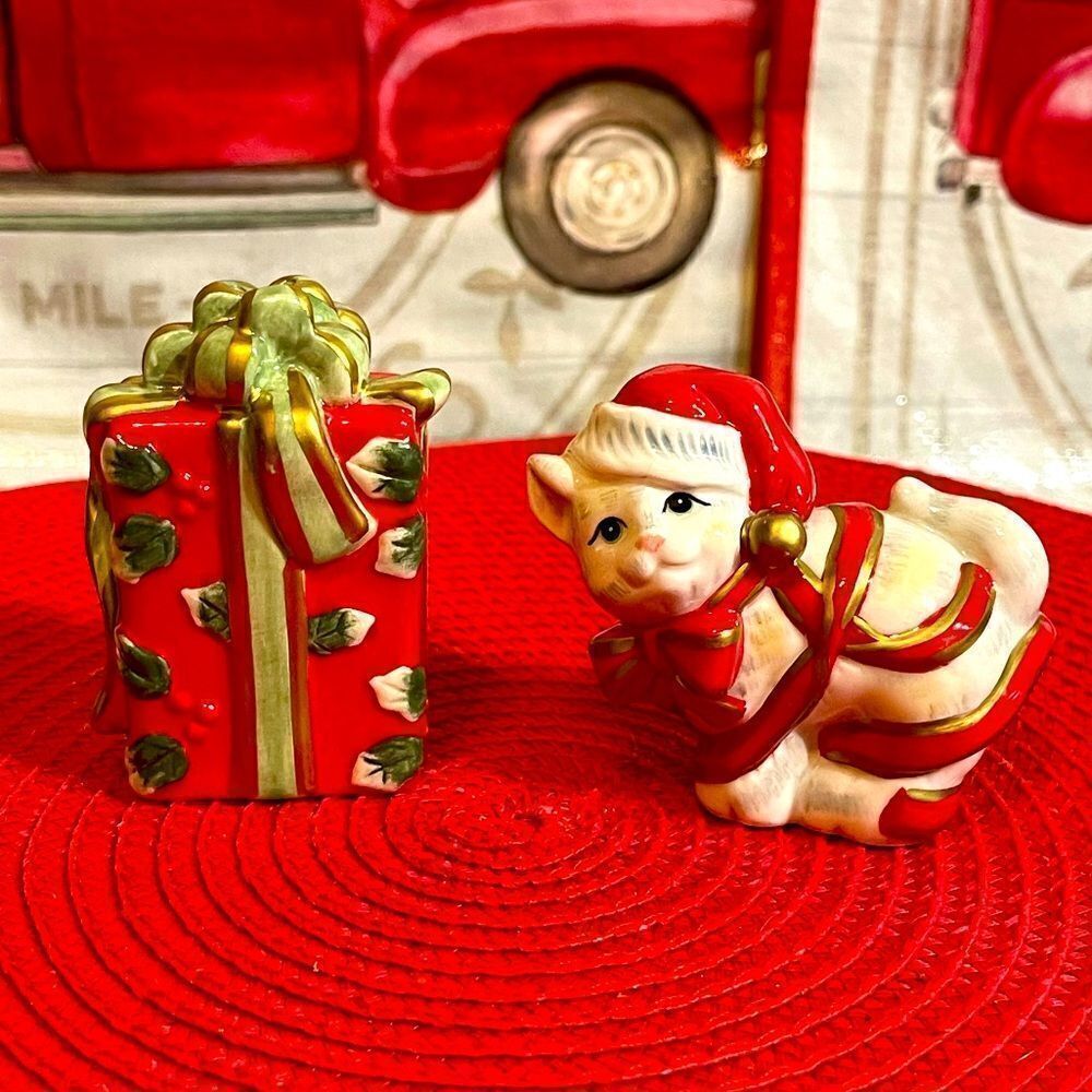 Fitz and Floyd Kitty Kringle salt and pepper NWT